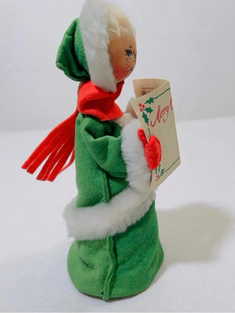 Vintage Annalee Woman Christmas Caroler 1974 Holiday